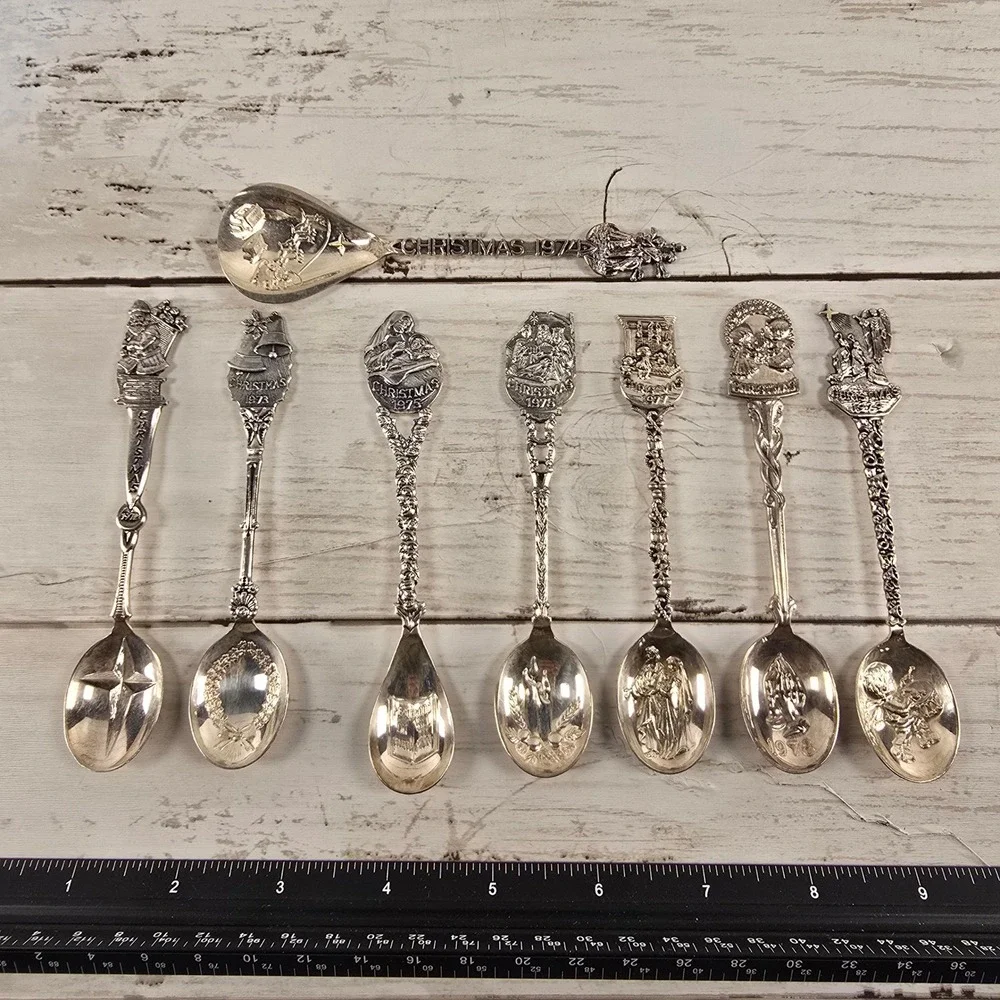 Vintage Christmas Souvenir Spoon Set 1972-1979 Silverplate Holiday‎ Collectibles